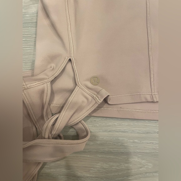 Lululemon Beech Wood Align Top Tie - Size 4 NEW - Picture 8 of 8